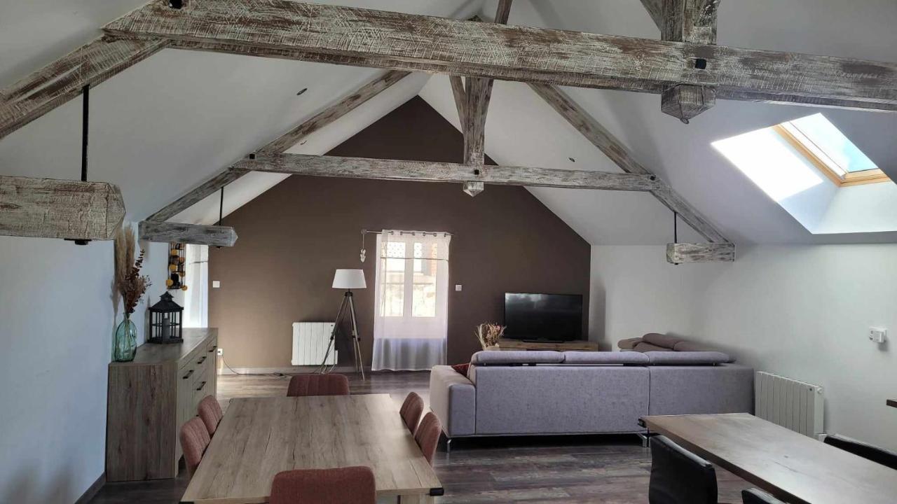 Charmante Maison A Haybes Экстерьер фото